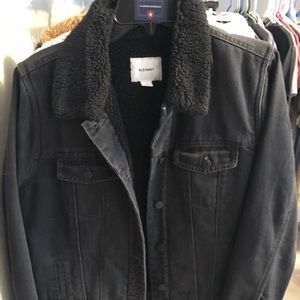 Black jean jacket with Sherpa lining